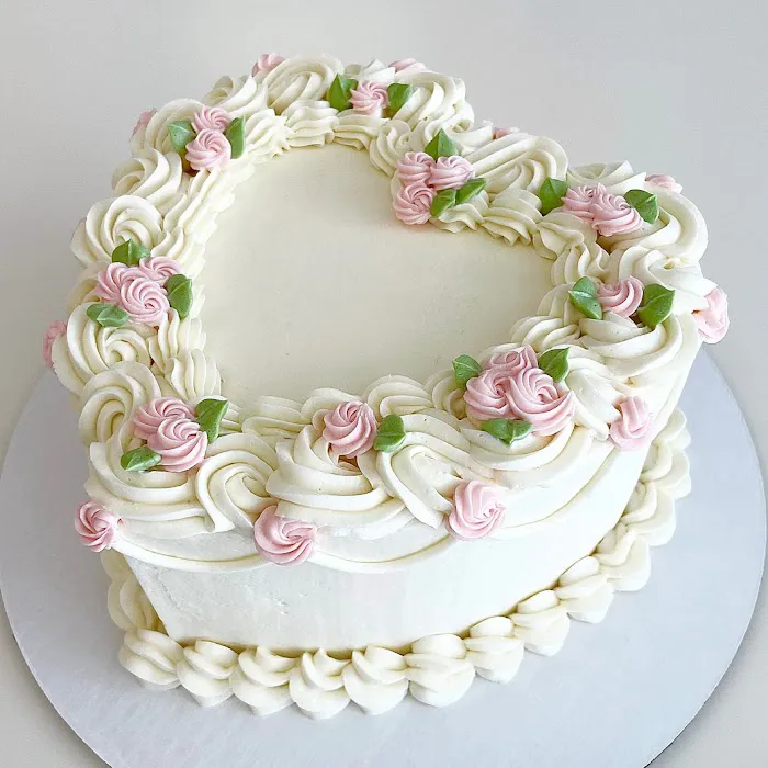 Cakes By Edith Picture 9