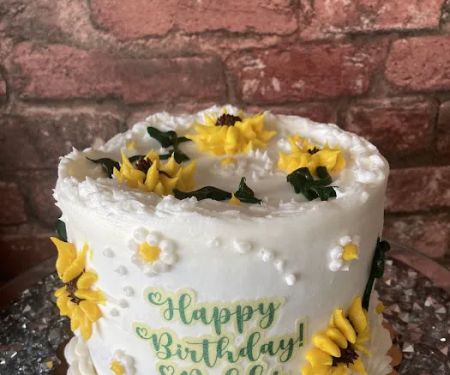 TaylorMade Cakes & Sweets Bakery- Murray