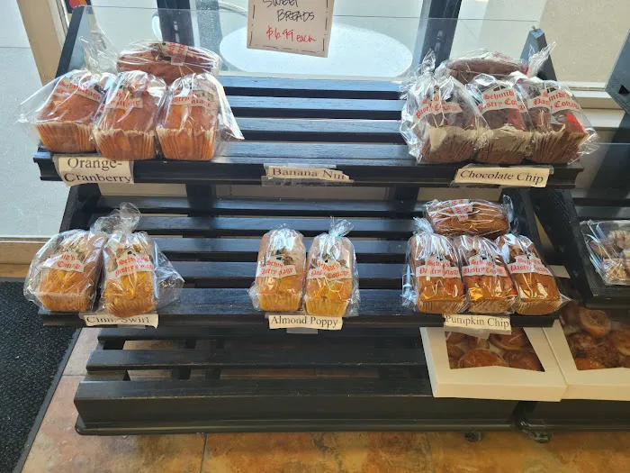 Schmidt's Pastry Cottage Picture 7
