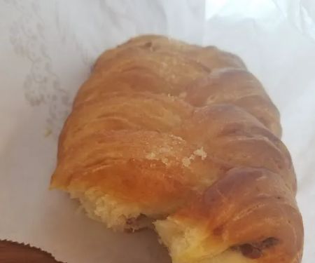 Los Compadres Bakery