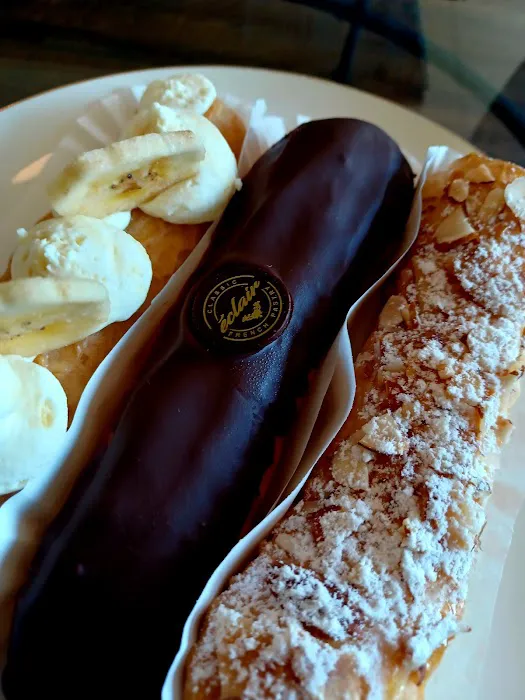 Eclair French Pastry Picture 8