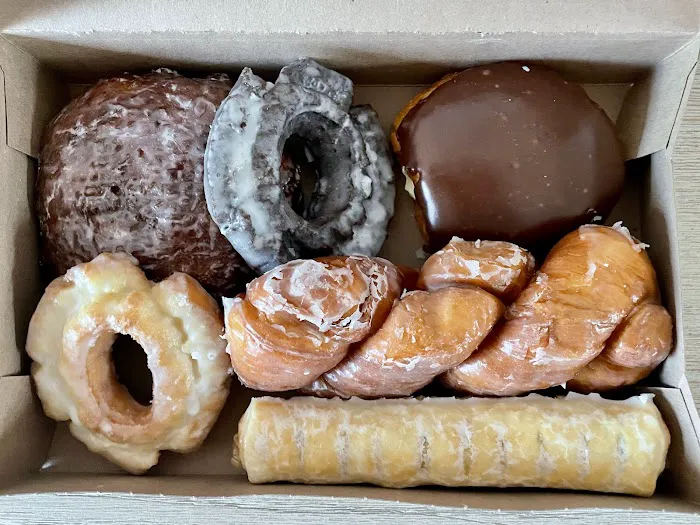JJ Donuts Picture 10