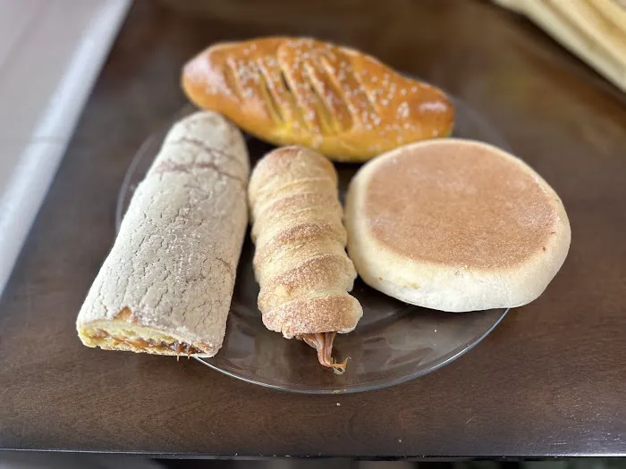 Memo's Bakery & Cafe - Sandy Picture 8