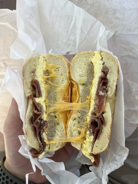 Ryan's Bagel Cafe Picture 2