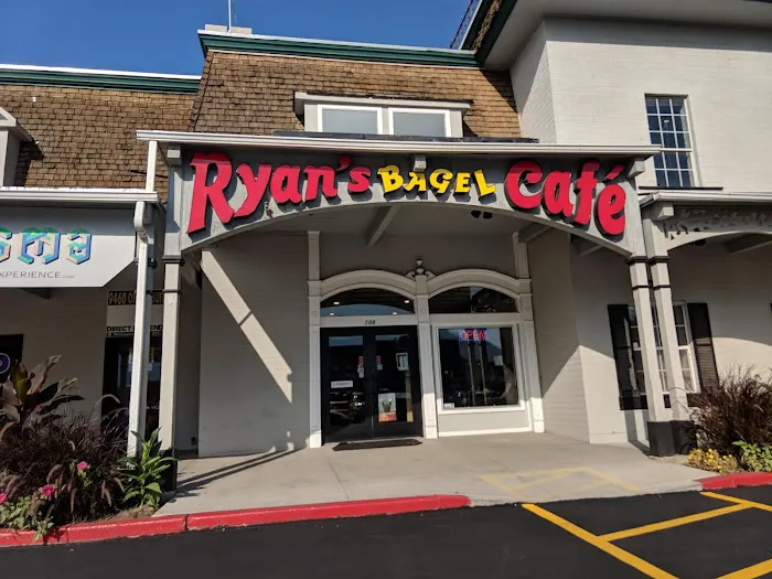 Ryan's Bagel Cafe Picture 9