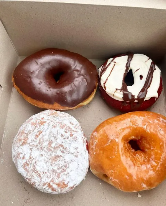 Donut Star Cafe Picture 10