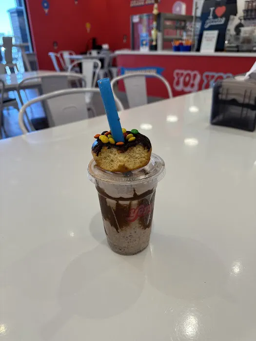 Yonutz Donuts and Ice Cream - Sandy UT Picture 1