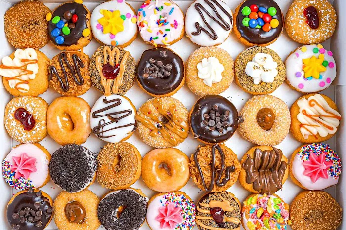 Yonutz Donuts and Ice Cream - Sandy UT Picture 5