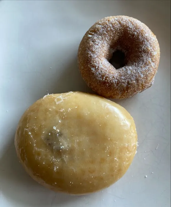Daylight Donuts Sandy Picture 3