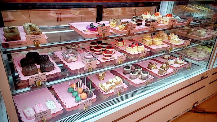 Pink Sweets Cafe Picture 9