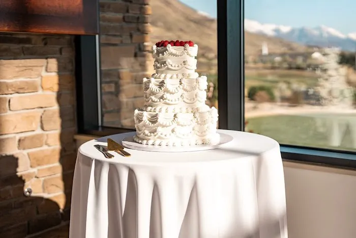 Cakes by Edith Riverton Picture 4