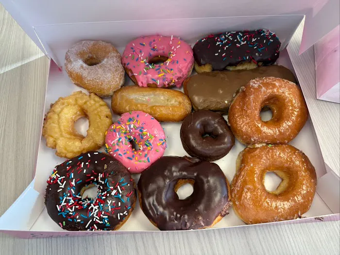 Donut Star Cafe Picture 8