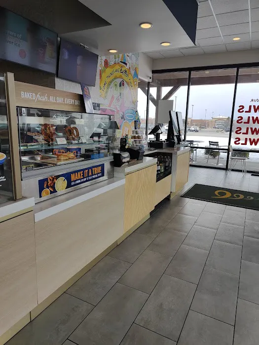 Auntie Anne's Picture 9