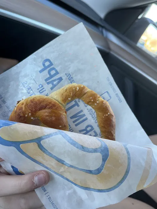 Auntie Anne's Picture 7