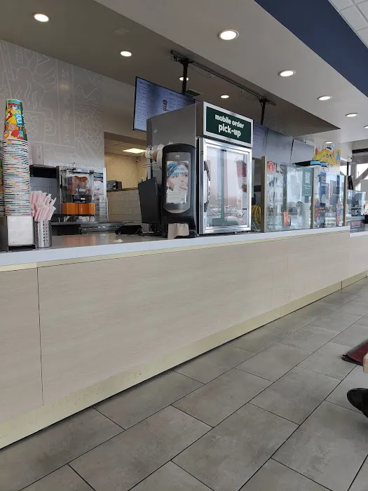 Auntie Anne's Picture 10