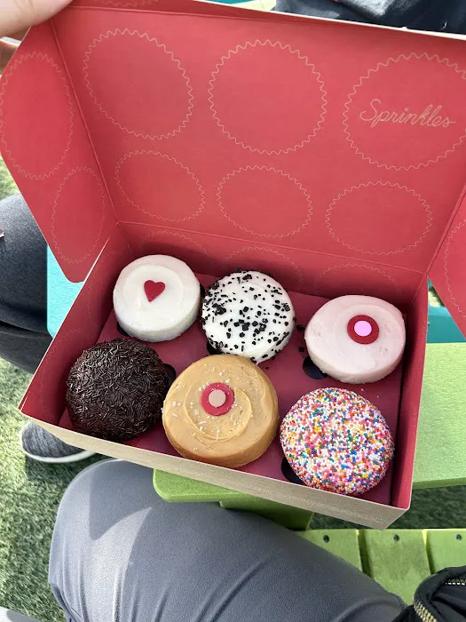 Sprinkles Riverton Picture 8