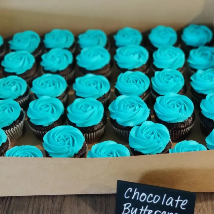 Doughliciously Sweet/Cakes by Sophia Picture 8