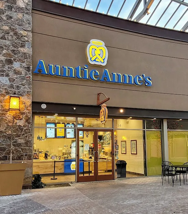Auntie Anne's Picture 3