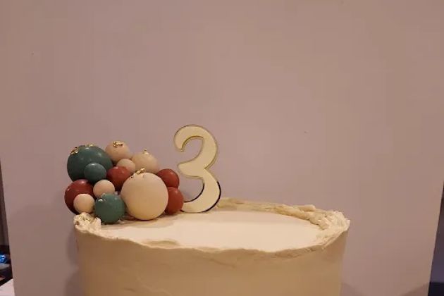 With Love, Em - Custom Cakes