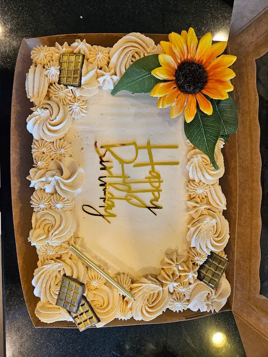 With Love, Em - Custom Cakes Picture 5