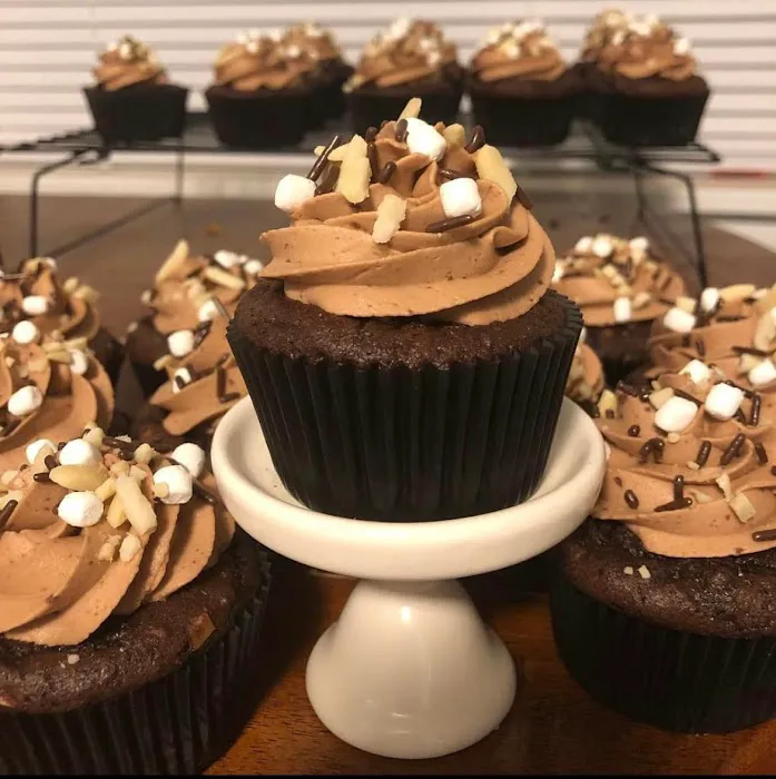 Amber's Custom Cupcakes Picture 1
