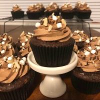Amber's Custom Cupcakes ico