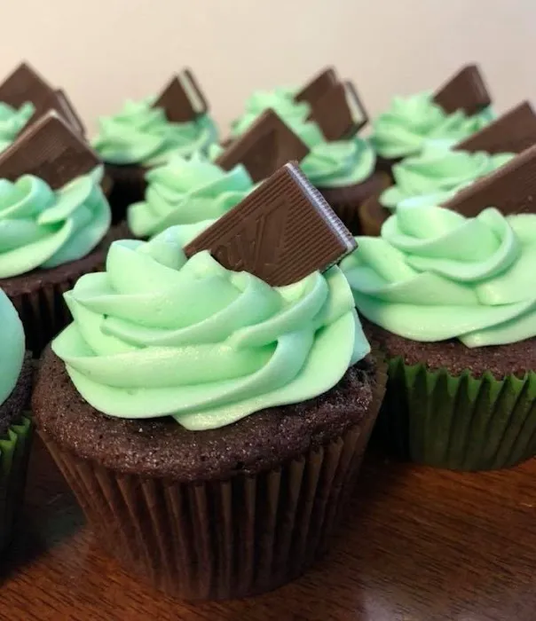 Amber's Custom Cupcakes Picture 4