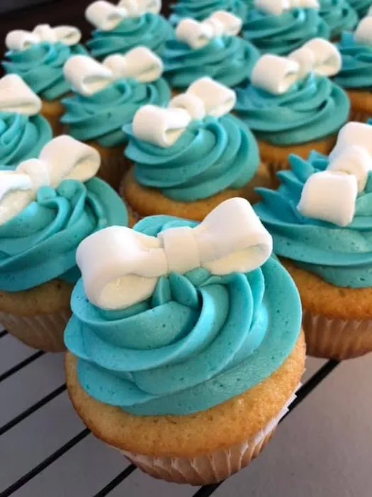 Amber's Custom Cupcakes Picture 7