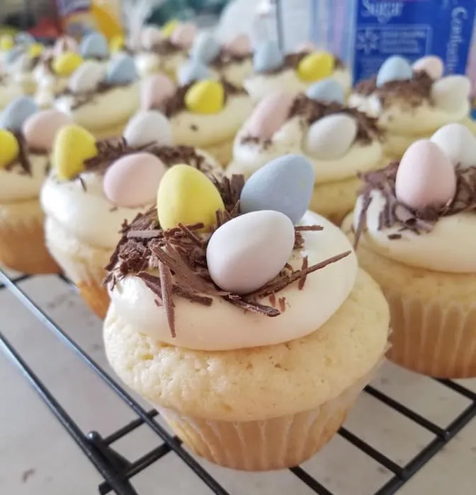 Amber's Custom Cupcakes Picture 10