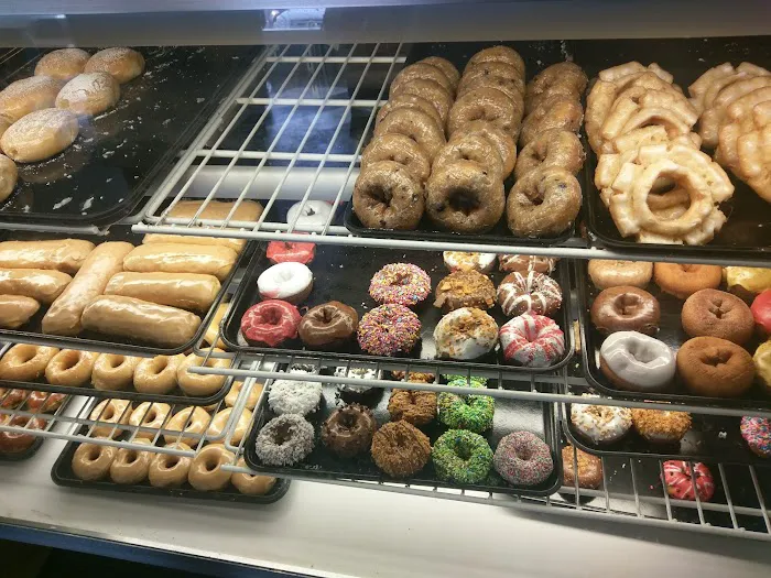 Daylight Donuts Picture 3