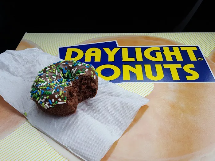 Daylight Donuts Picture 8