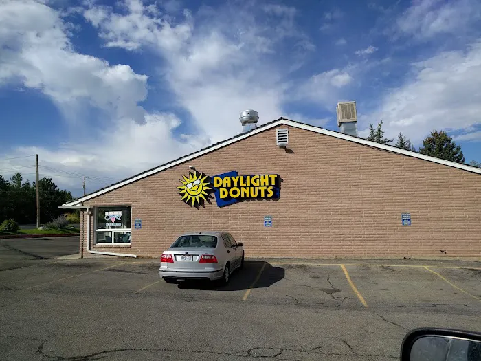 Daylight Donuts Picture 7