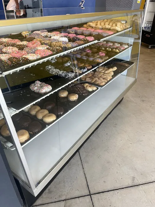 Daylight Donuts Picture 8