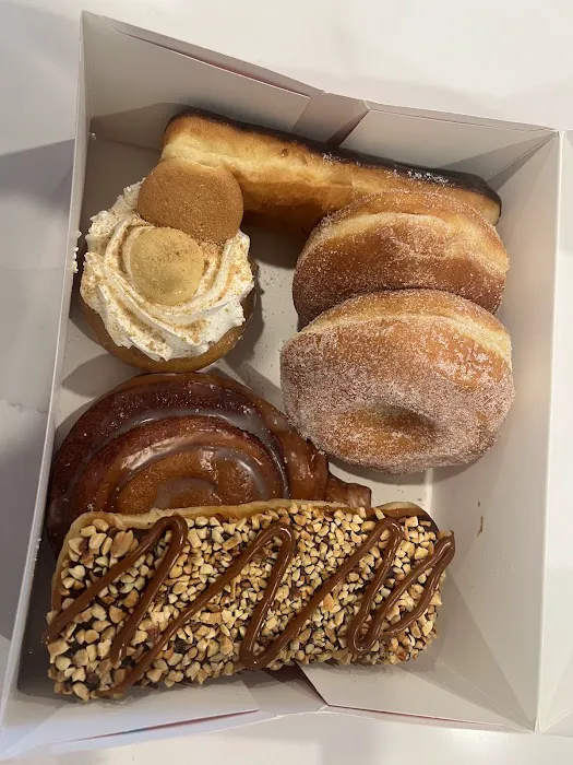 Pinkbox Doughnuts Picture 1