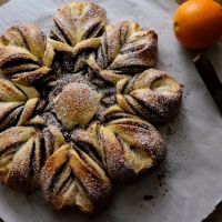 Gold Bow Bakery ico