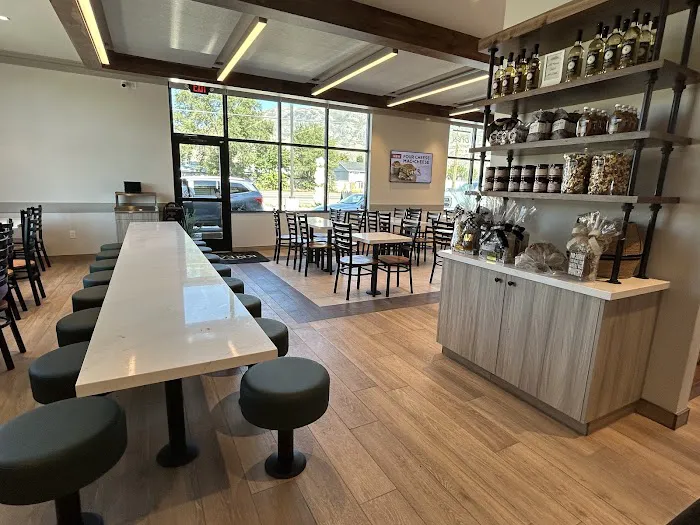 Kneaders Bakery & Cafe Picture 7