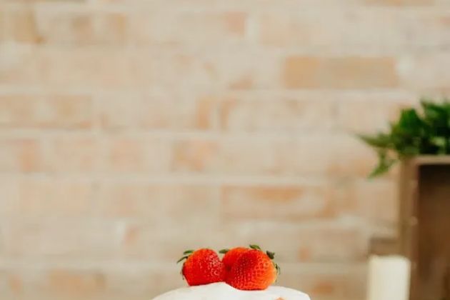Little Feathers Bakery