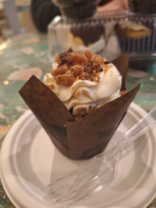 Cravings - Alisha's Cupcakes Picture 4