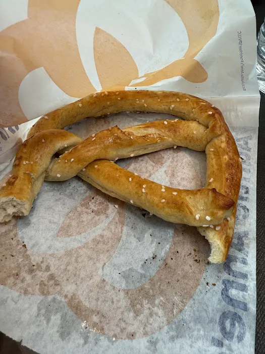 Auntie Anne's - University Place Mall - Orem Picture 3