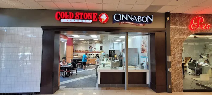 Cinnabon Picture 1