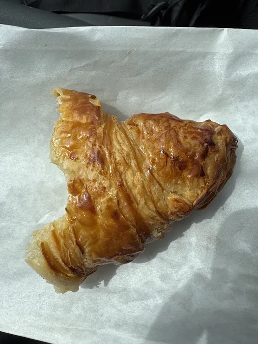 Aubergine Bakery Picture 5