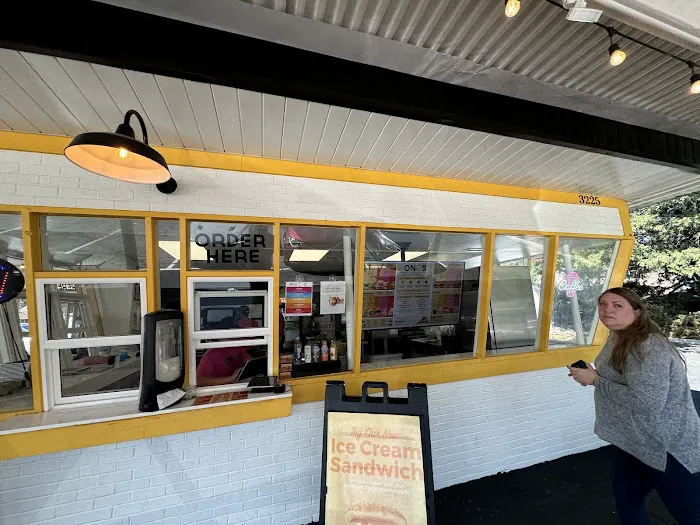 Onoh's Malasada Co Picture 1