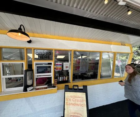 Onoh's Malasada Co