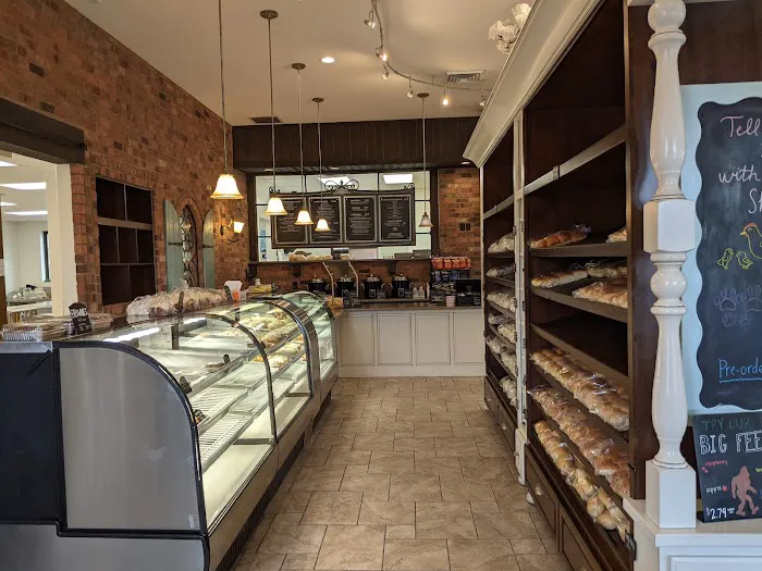 Shirley's Bakery & Cafe Picture 4