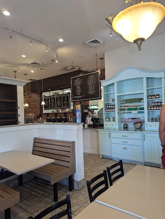 Shirley's Bakery & Cafe Picture 6