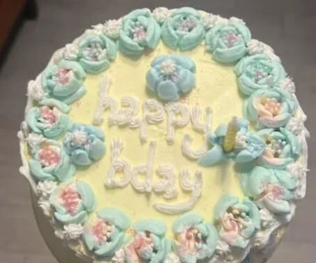 Dolly Cakes LLC
