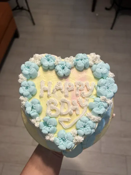 Dolly Cakes LLC Picture 9