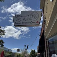 Bianca's La Petite French Bakery ico