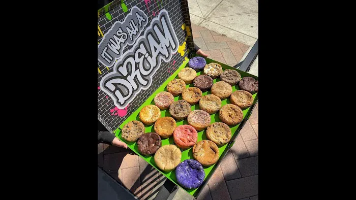 The Cookie Plug Picture 4
