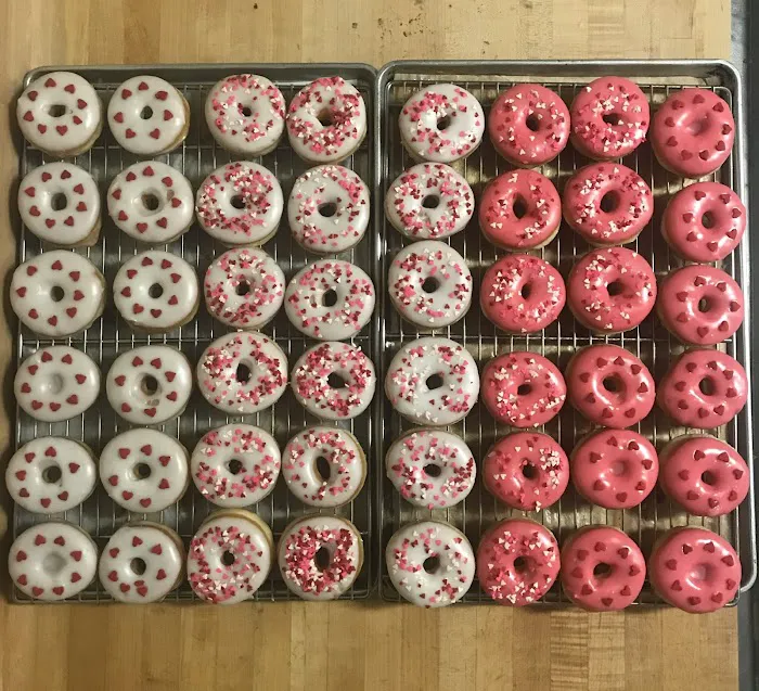 Miss Donuts Picture 7